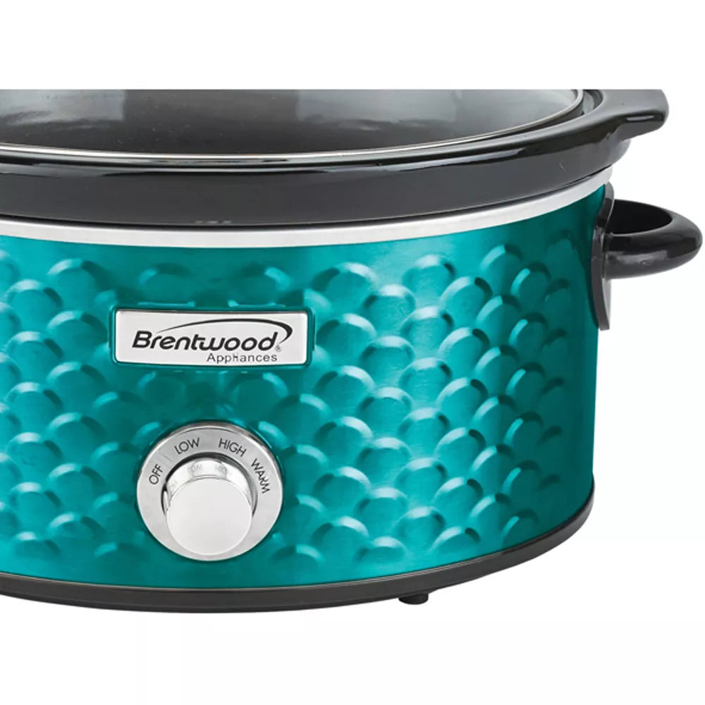 Brentwood Scallop Pattern 4.5 Quart Slow Cooker in Blue