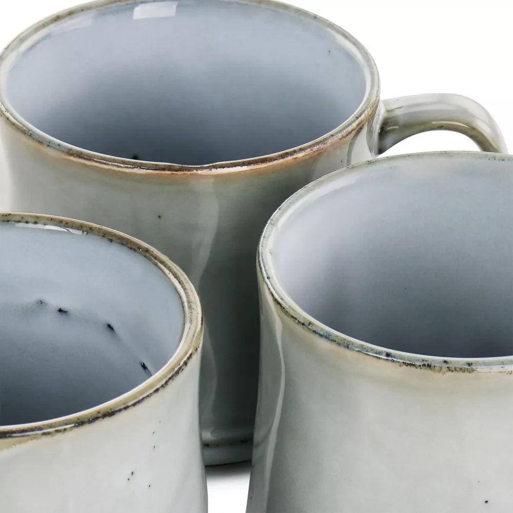 Gibson Home Picadelle 4 Piece 21oz Stoneware Mug Set in Light Grey